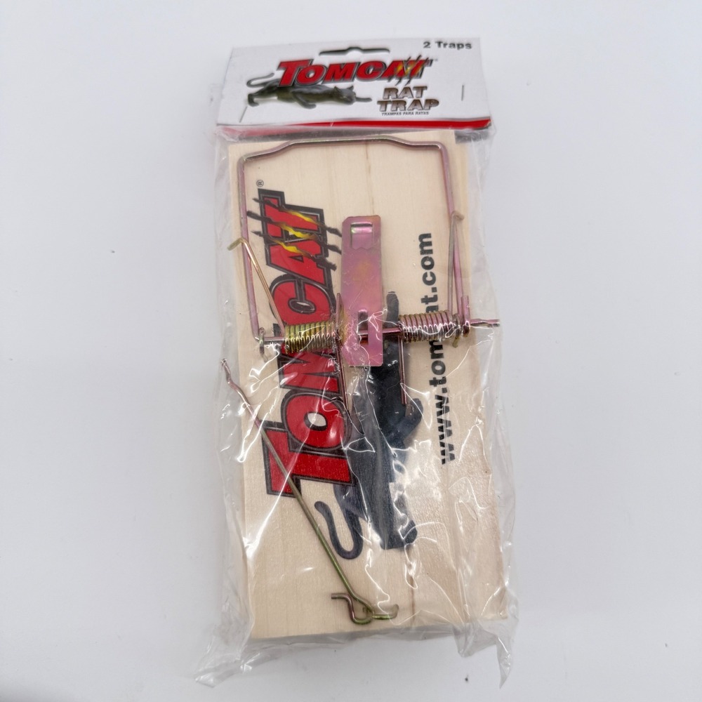 Tomcat Rat Trap 2 Traps Snap Mechanism Wood Metal Natural Solid Pest Control